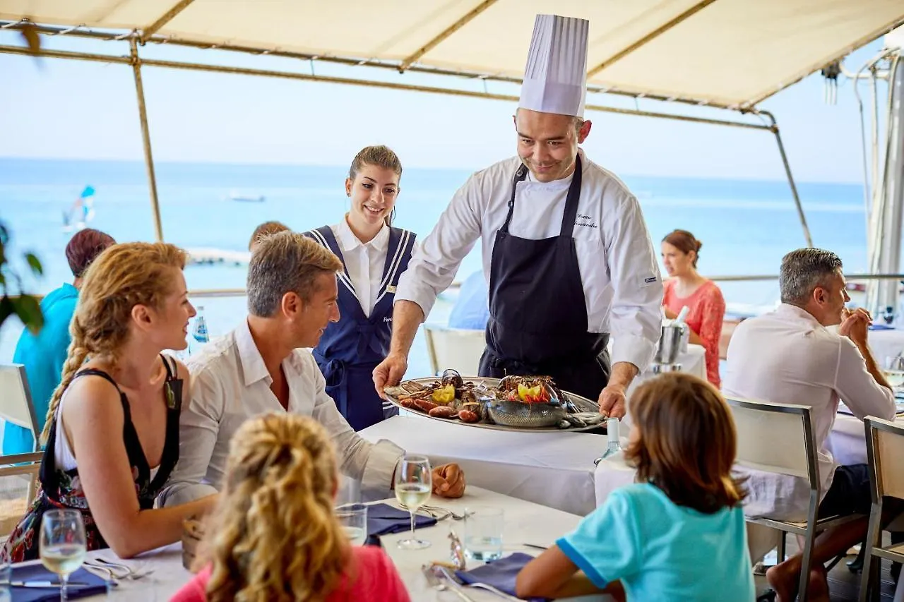 Hotel Forte Village Resort - Le Palme Santa Margherita di Pula